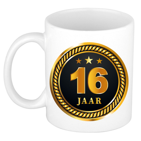 Gold black medal 16 year mug for birthday / anniversary