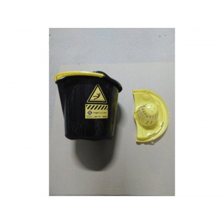 1x Mop buckets 13.5 liters black/yellow caution 32 x 30 cm