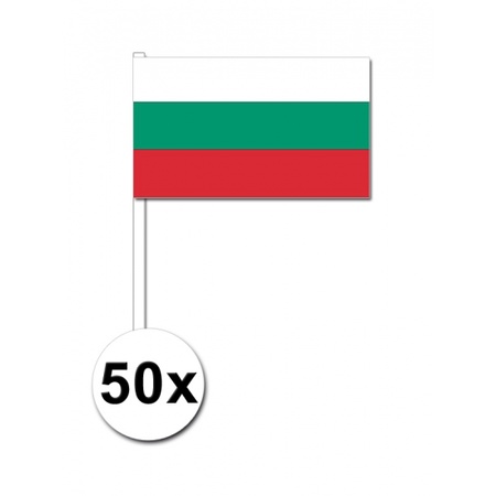 50 Bulgaarse zwaaivlaggetjes 12 x 24 cm