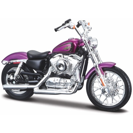 Modelmotor Harley Davidson XL1200V Seventy-Two 2013 1:18